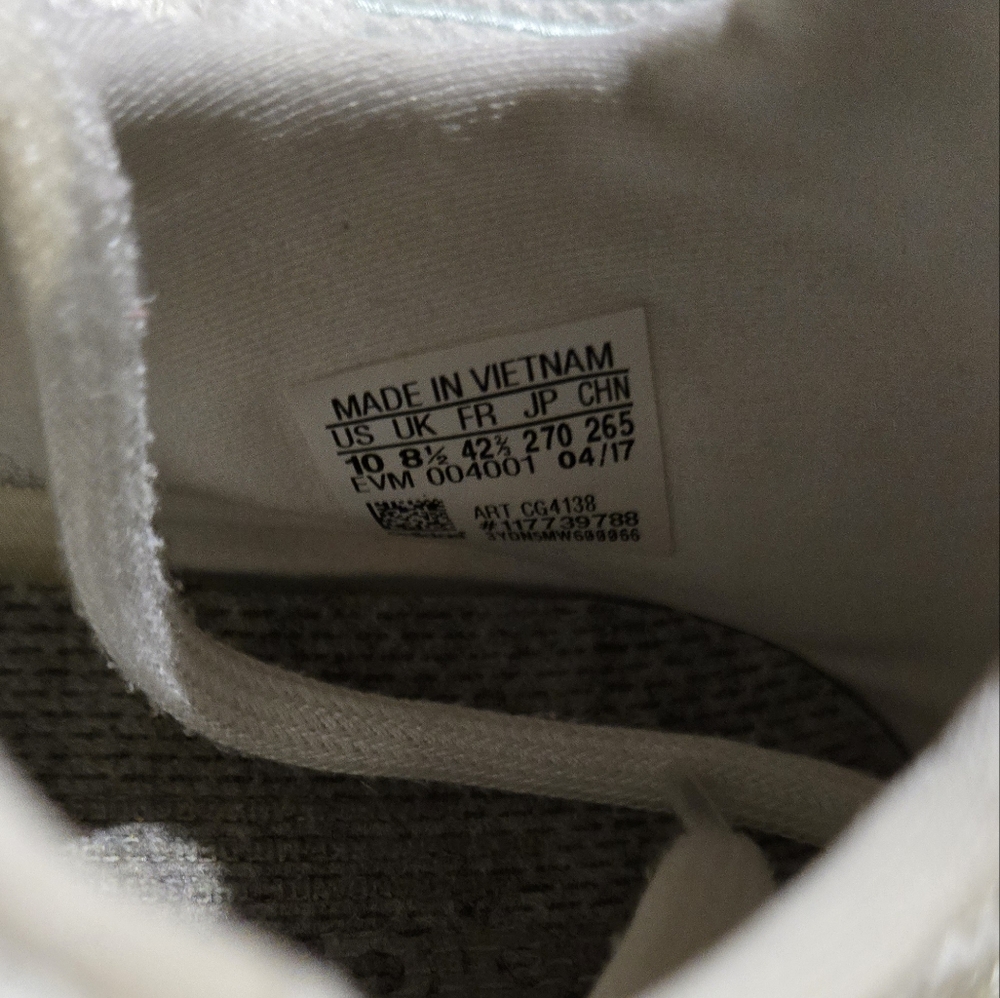 Adidas Swift Run - image 4